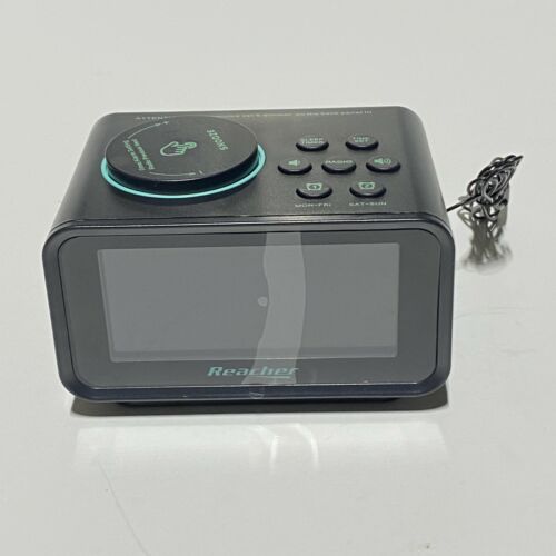 REACHER Small Digital Alarm Clock Radio with 2 USB Charging Ports, 0-1